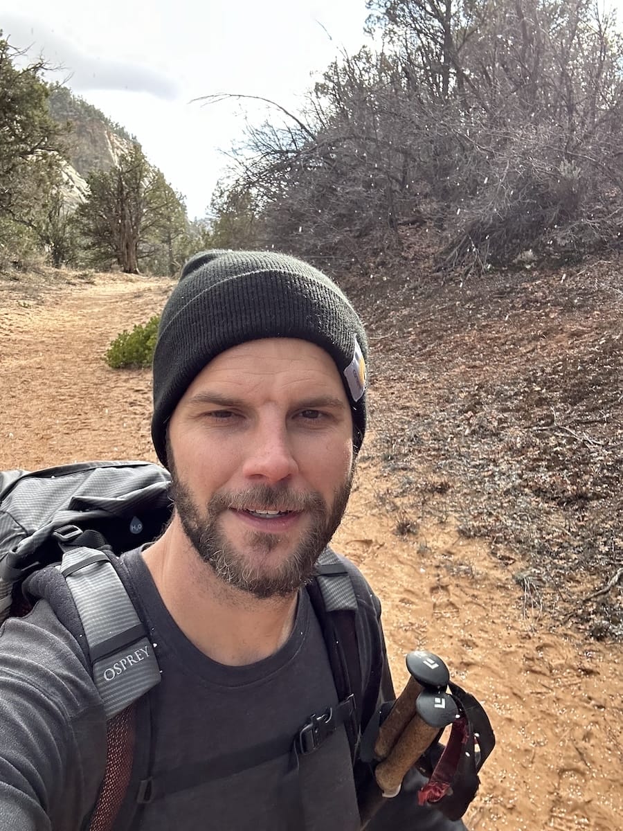 Tall Joe hiking along the Zion Traverse East Rim